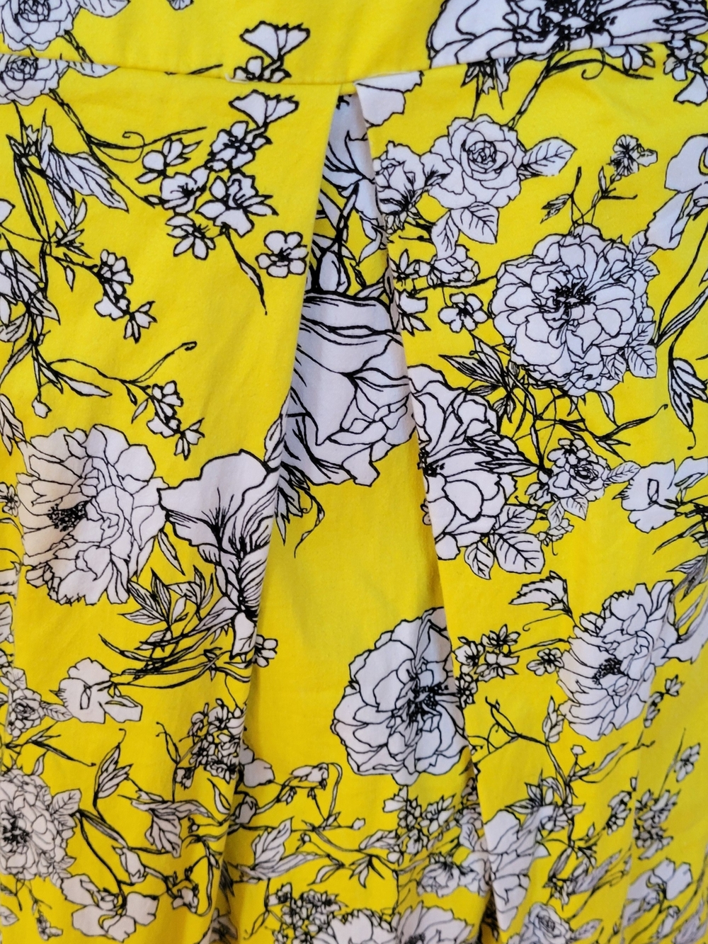 Poppy And Bloom Floral Fit-and-Flare Dress - Picture 5 of 6